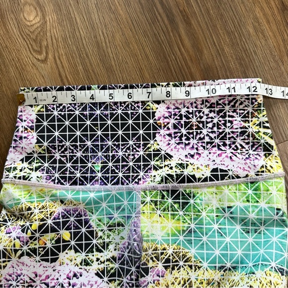 Lululemon Wunder Under Crop II Full-On Luon Roll Down Paradise Grid SZ 6* 22” - Picture 9 of 9